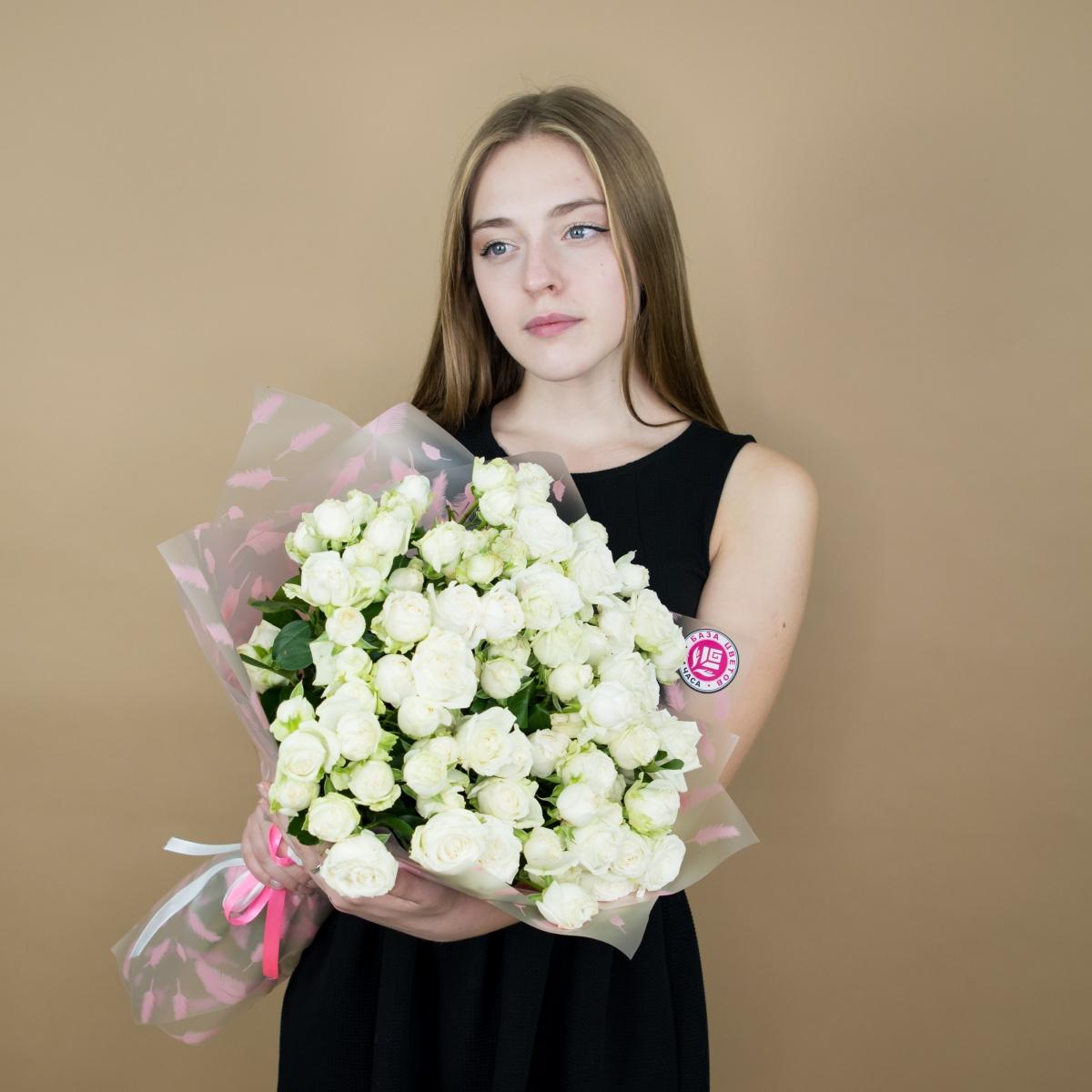 Кустовые белые розы (60 см) 