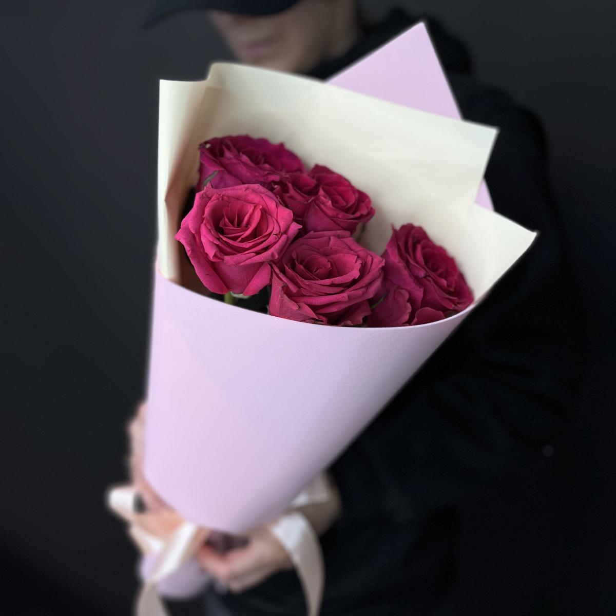 Букеты из розовых роз 40 см (Эквадор) код: 4336ebr