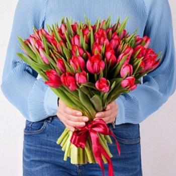 Тюльпаны красные 51 шт (код товара: 6968ebr)